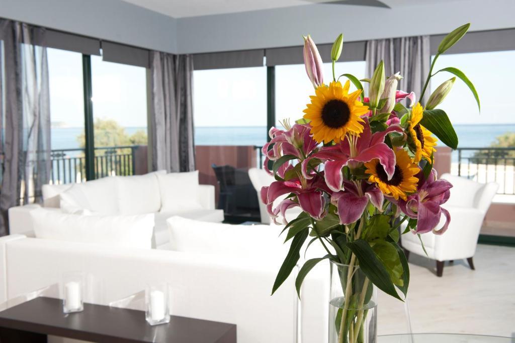Mediterranean Beach Resort Laganas Quarto foto